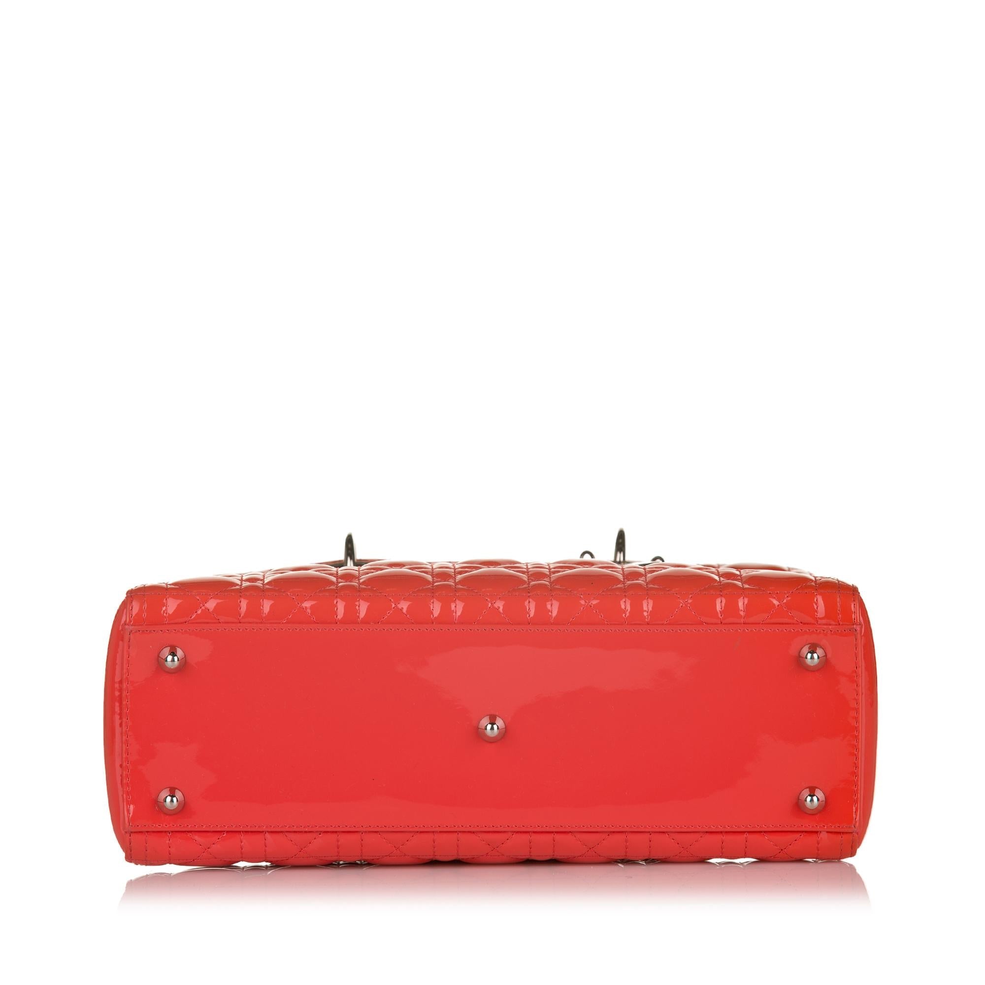 Dior Large Cannage Dior Patent Leather Handbag (SHG-32616)