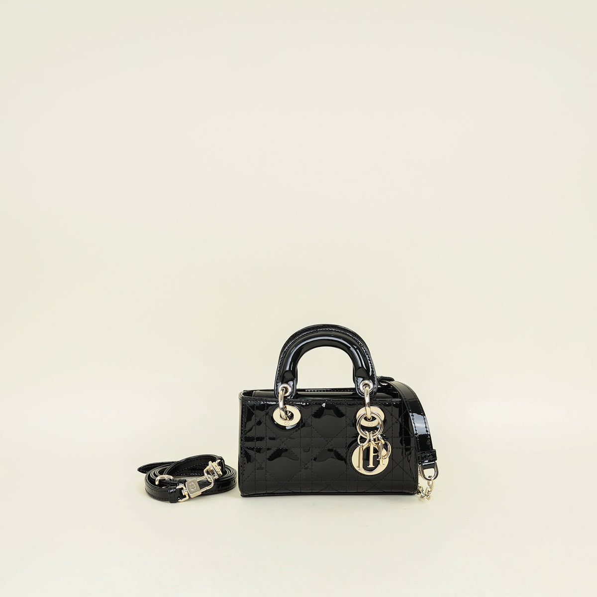 Dior Luxury Leather Handbag Style 16