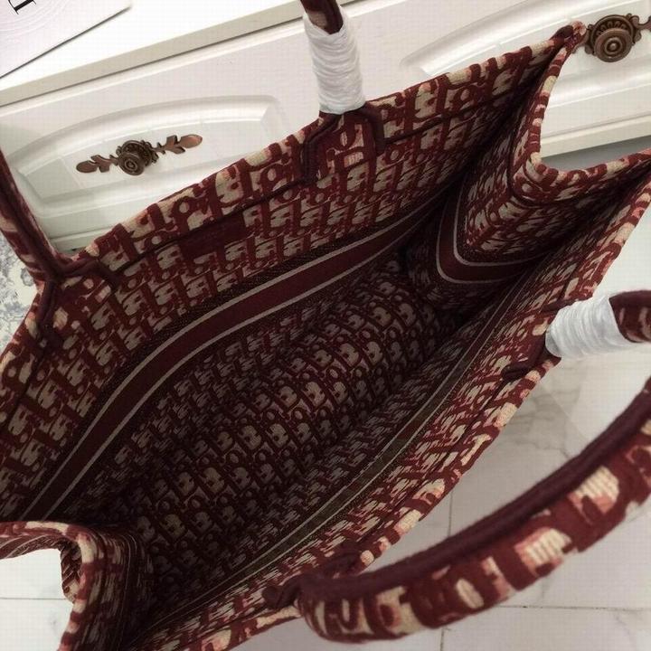 CHRISTIAN DIOR HANDBAG Bohemian Chic Tote - Ideal for Work or Travel for Women