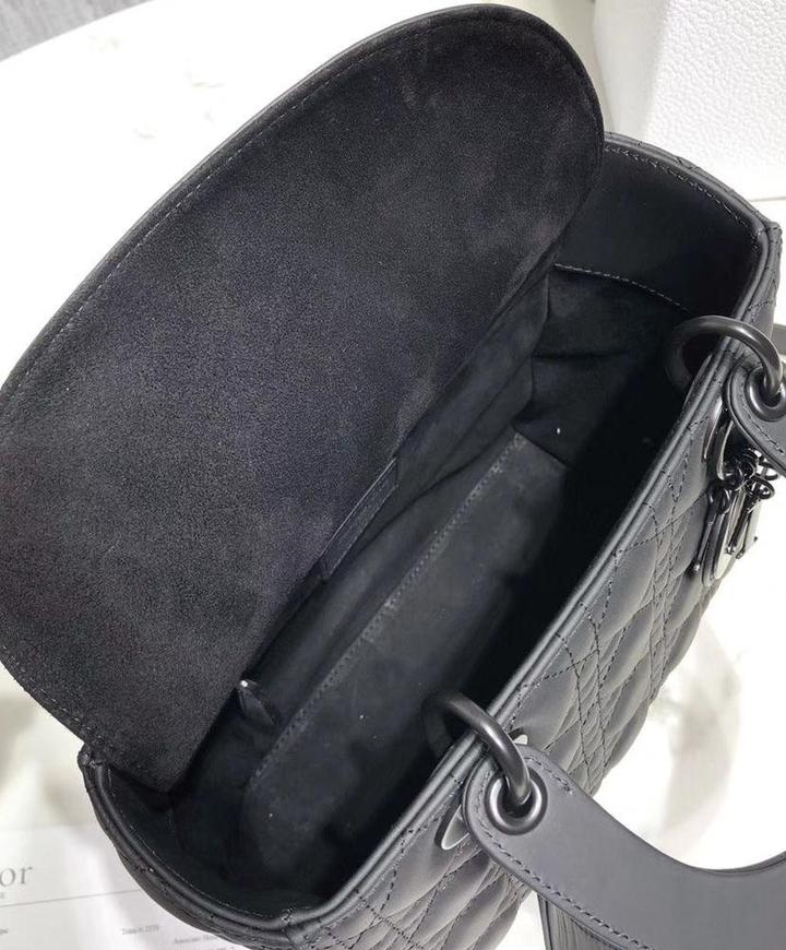 CHRISTIAN DIOR - HANDBAG